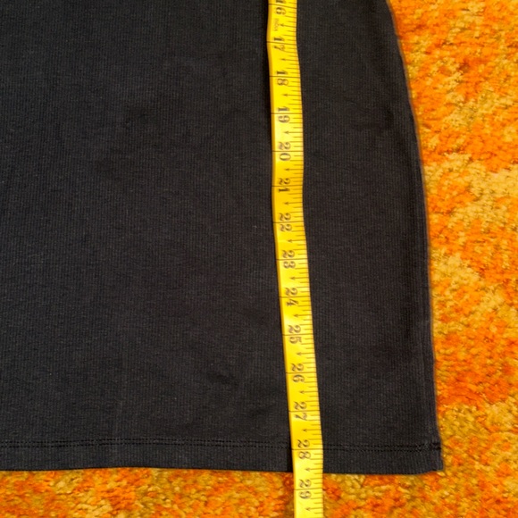 Women’s size medium Aerie black ribbed dress with built in bra, NWT! - Picture 7 of 11